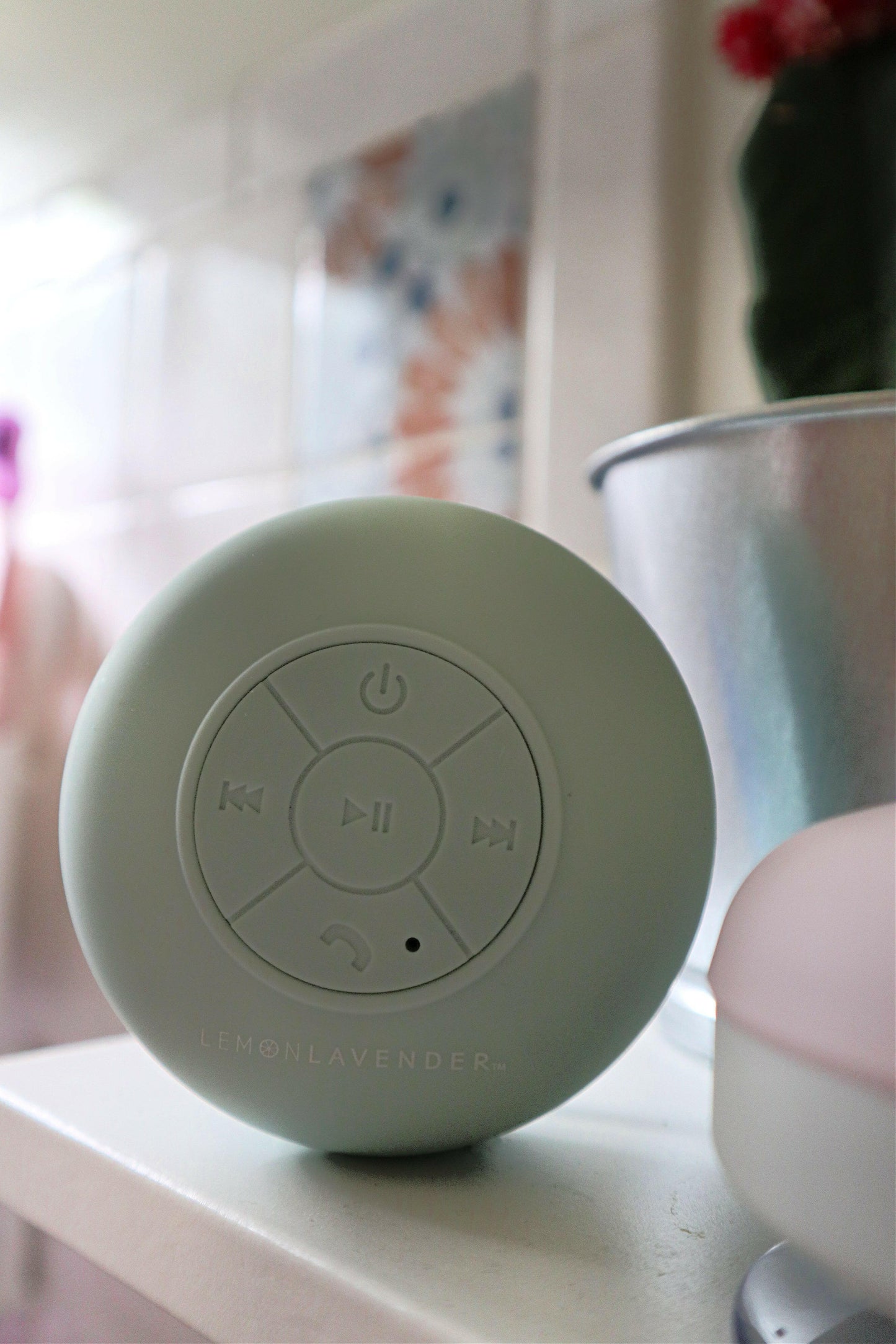 Mint Splash-Proof Speaker